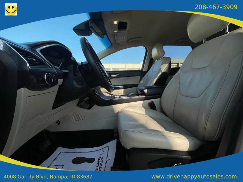 2019 Ford Edge Titanium