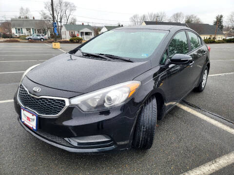 2015 Kia Forte for sale at Super Auto Sales & Services in Fredericksburg VA