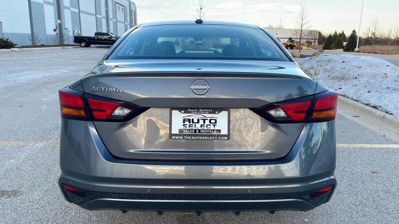 2025 Nissan Altima 2.5 SV