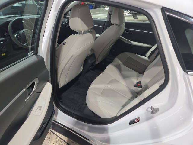 2023 Hyundai Sonata SE