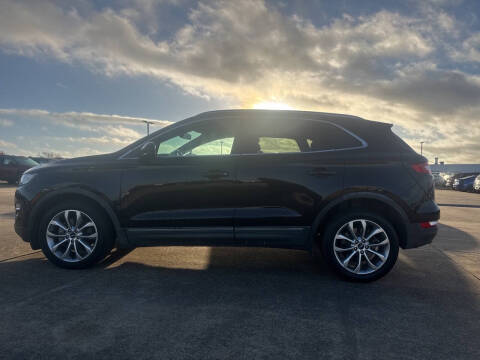 2019 Lincoln MKC Select