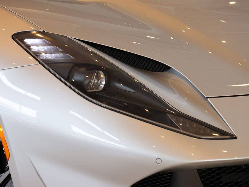 2019 Ferrari 812 Superfast