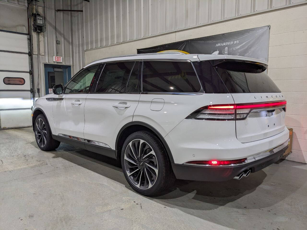 2023 Lincoln Aviator