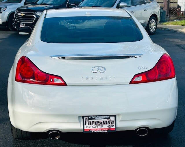 2009 Infiniti G37 Coupe x