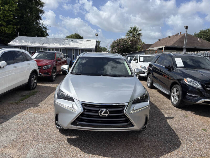 2017 Lexus NX 200t