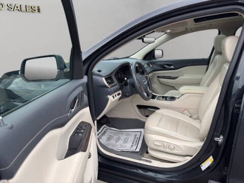2021 GMC Acadia Denali