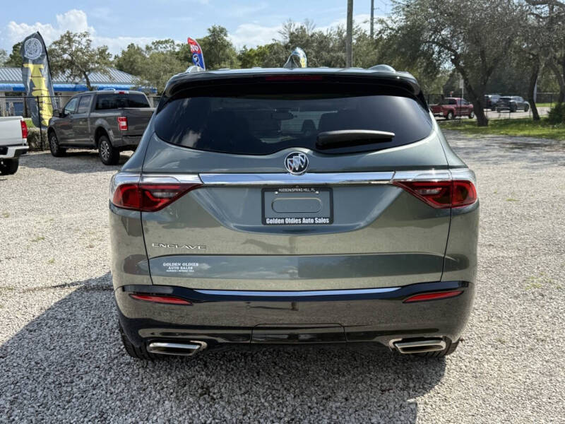 2023 Buick Enclave Essence