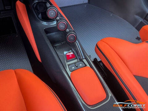 2020 Ferrari 488 Pista