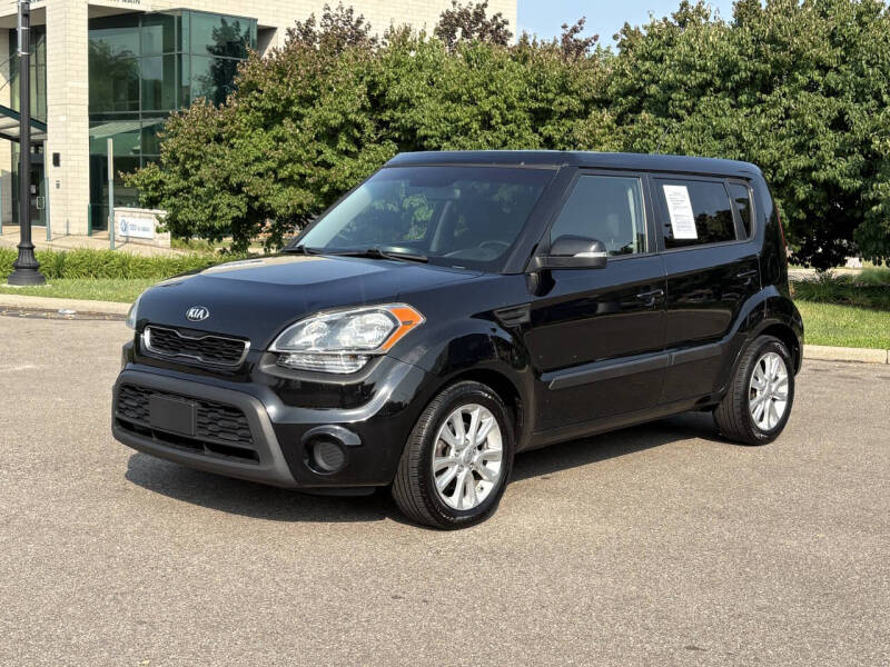 2013 Kia Soul +