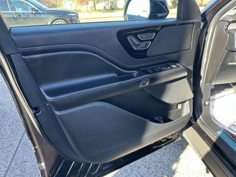 2023 Lincoln Aviator Livery