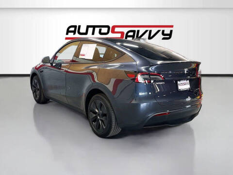 2024 Tesla Model Y Long Range