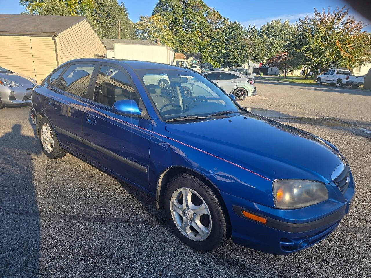 2006 Hyundai ELANTRA for sale at QUEENSGATE AUTO SALES in York, PA