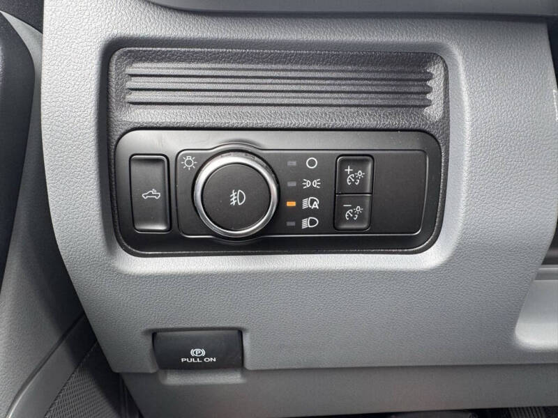 2025 Ford F-350 Super Duty XL