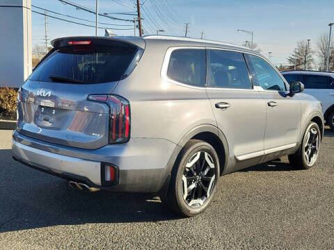 2023 Kia Telluride EX
