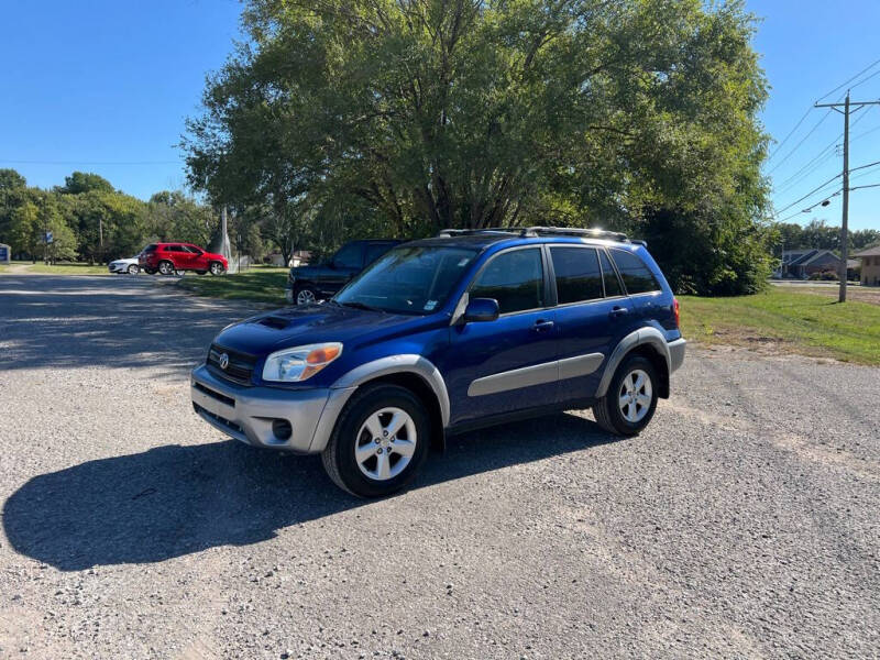 2004 Toyota RAV4 Base's photo