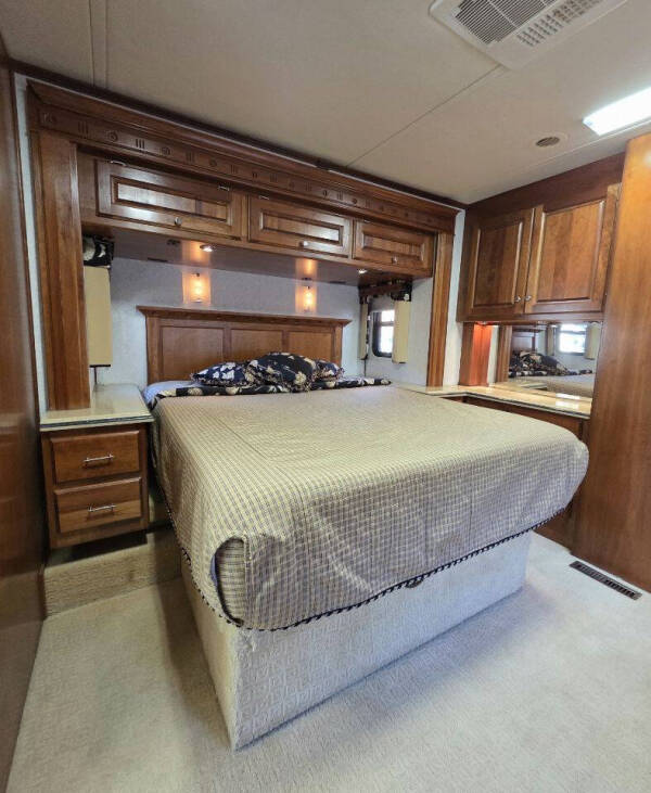 2006 Holiday Rambler Scepter