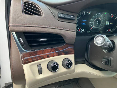 2016 Cadillac Escalade Luxury Collection