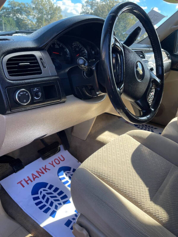 2008 Chevrolet Suburban LS