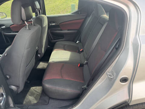 2011 Dodge Avenger Heat