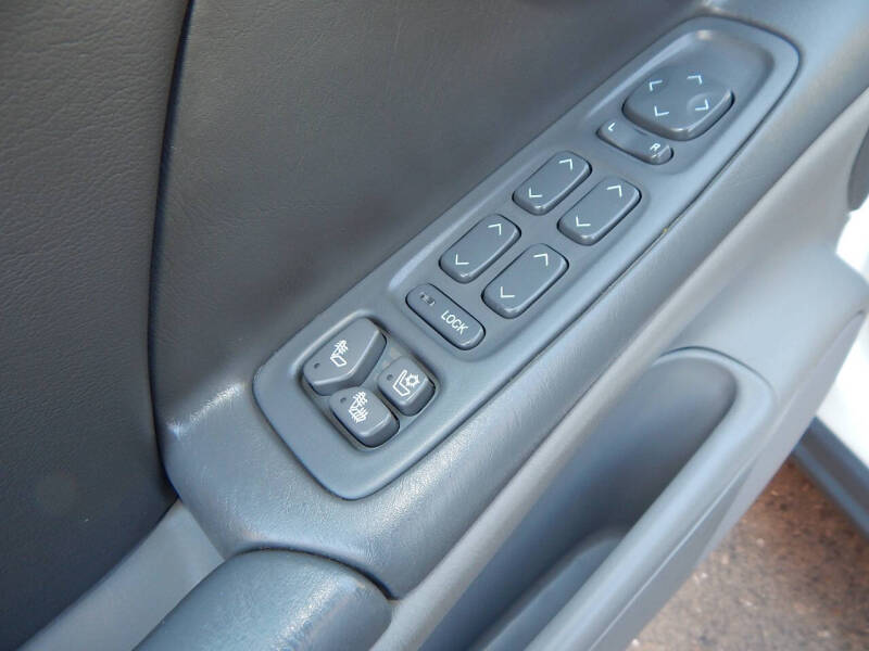 2004 Cadillac DeVille