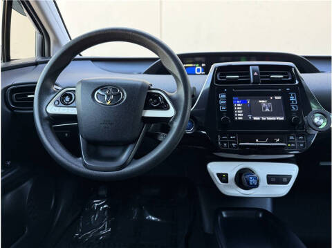 2016 Toyota Prius Two