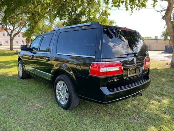 2014 Lincoln Navigator L