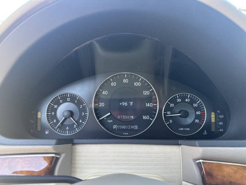 2005 Mercedes-Benz E-Class E 320