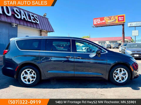 2020 Chrysler Pacifica Touring