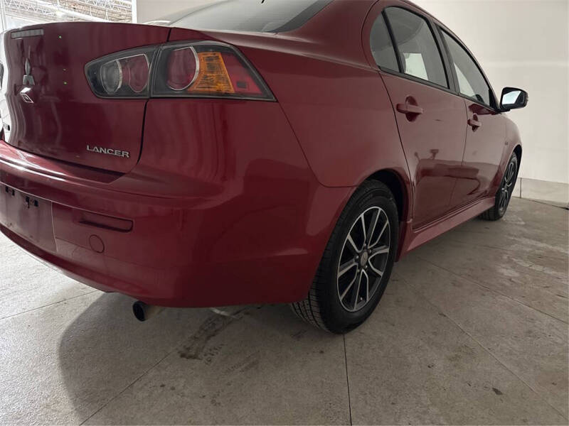 2017 Mitsubishi Lancer ES