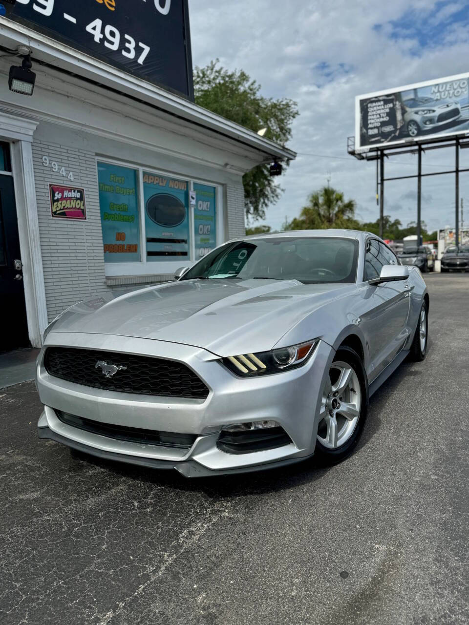 Silver 2017 Ford Mustang V6 V6 2dr Fastback 1