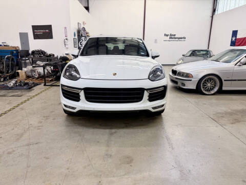 2017 Porsche Cayenne Turbo