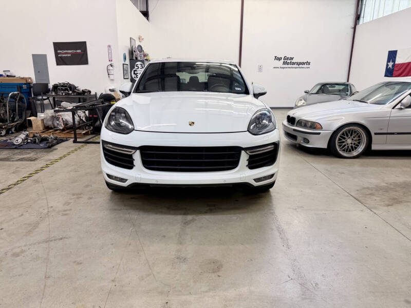 2017 Porsche Cayenne Turbo