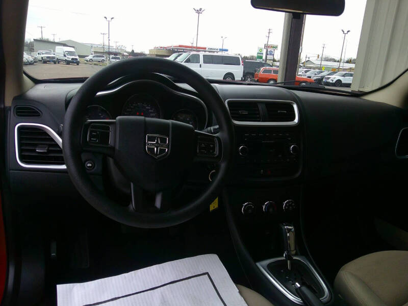 2013 Dodge Avenger SE