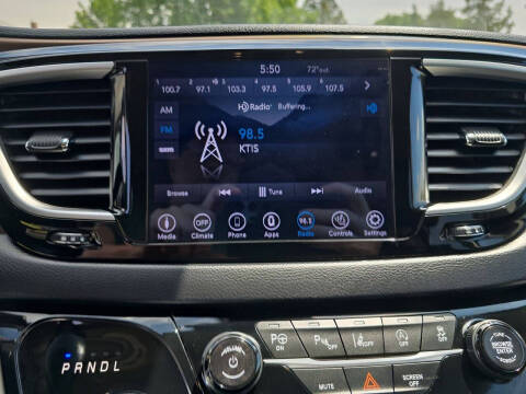 2018 Chrysler Pacifica Touring L