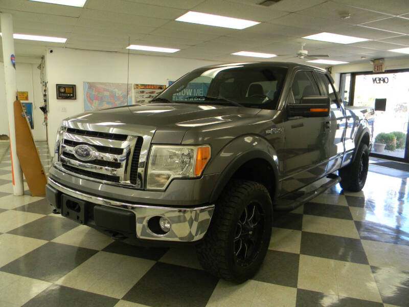 2011 Ford F-150 XLT's photo