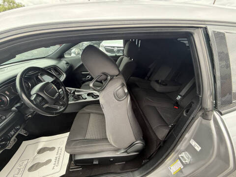 2018 Dodge Challenger SXT
