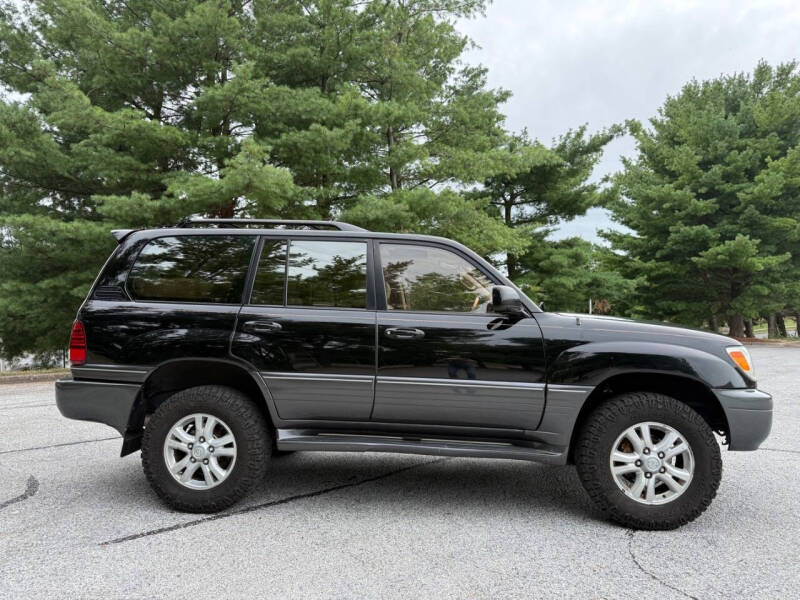 2003 Lexus LX 470