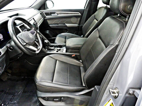 2022 Volkswagen Atlas Cross Sport SE 4Motion