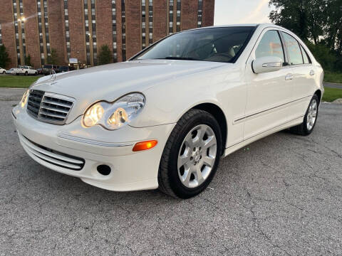 2005 Mercedes-Benz C-Class for sale at Supreme Auto Gallery LLC in Kansas City MO