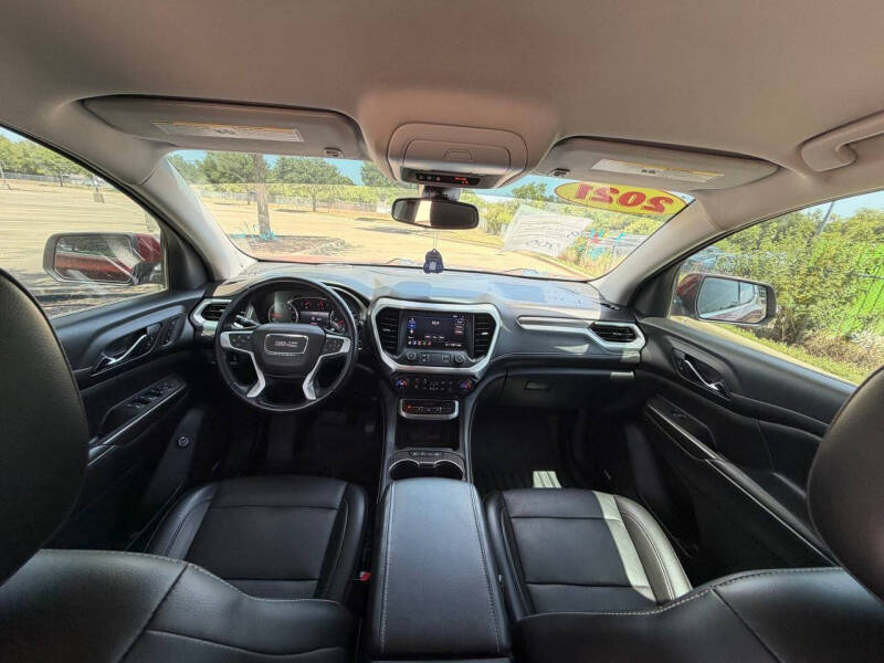 2021 GMC Acadia SLT
