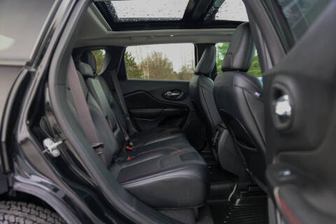 2022 Jeep Cherokee Trailhawk