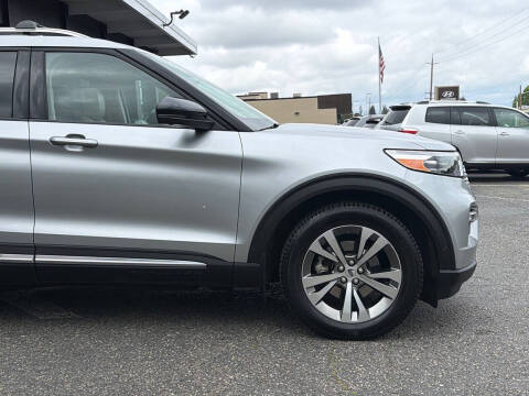 2020 Ford Explorer Platinum