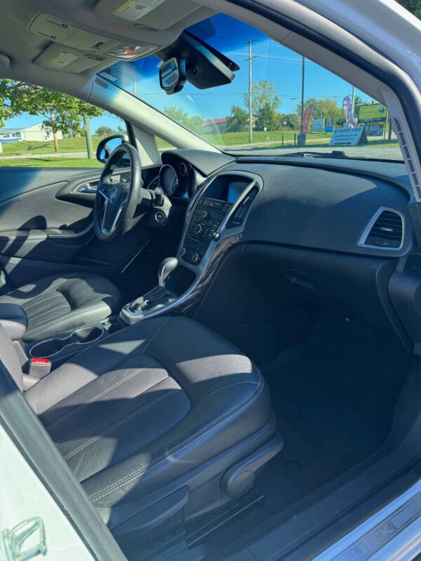 2017 Buick Verano Leather Group