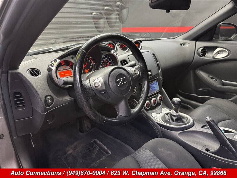 2009 Nissan 370Z Touring