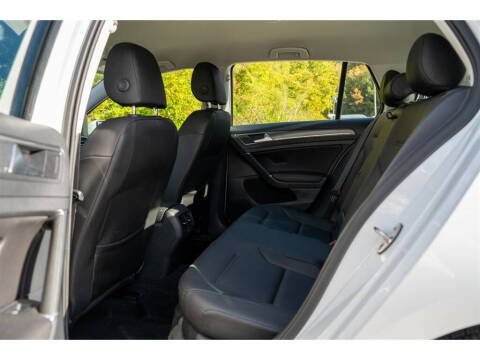 2017 Volkswagen e-Golf SEL Premium