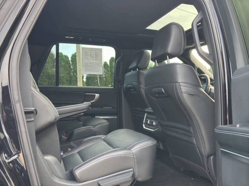 2025 Ford Expedition MAX Platinum