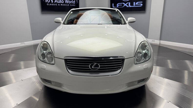 2005 Lexus SC 430