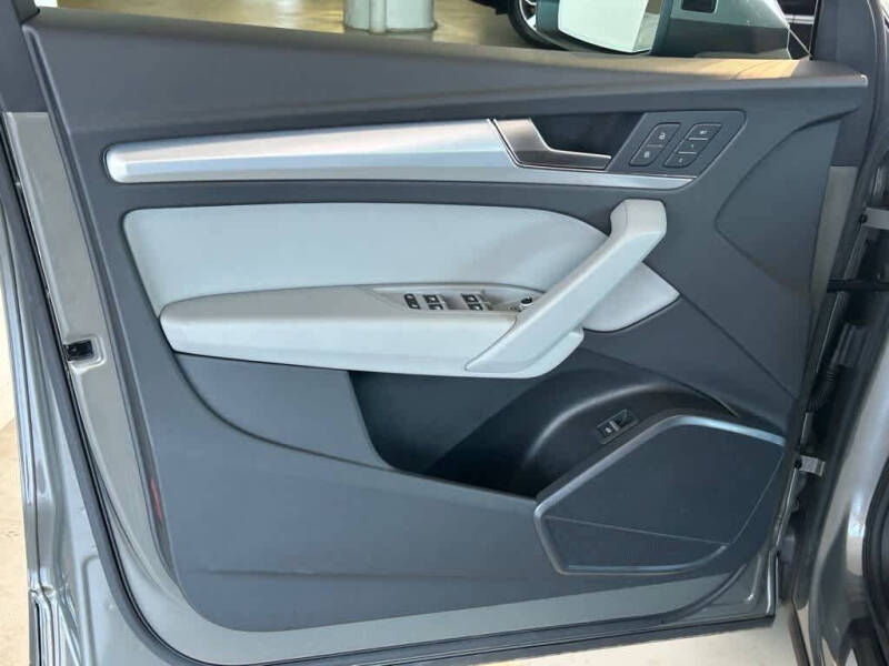 2025 Audi Q5 quattro S line Premium 45 TFSI