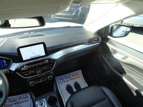 2021 Ford Escape Titanium