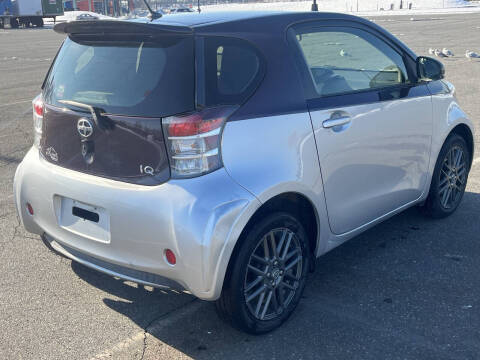 2014 Scion iQ